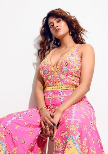 Anjali Arora Social Media Star